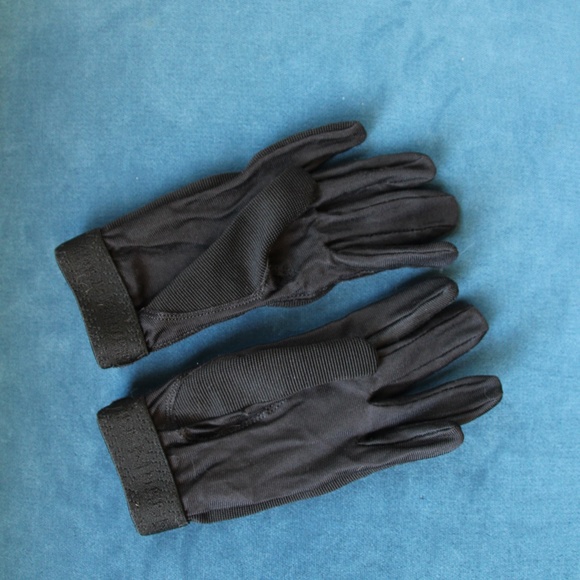 SSG | Equestrian Riding Gloves - Picture 3 of 4
